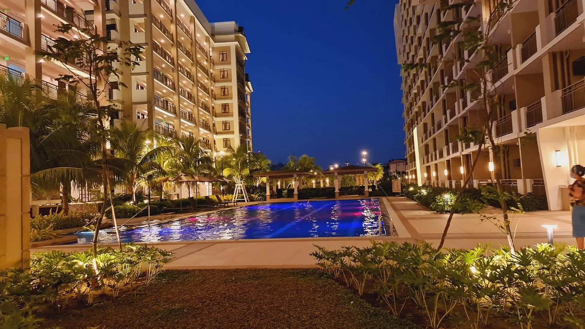 Calathea Place Aparthotel Manila